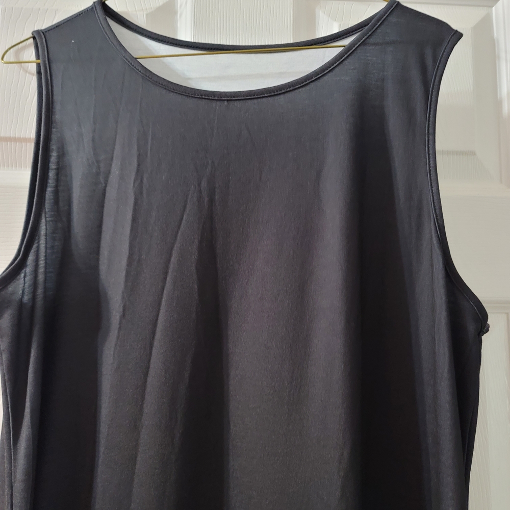 Chic Black and White Maxi Dress - Picture 5 of 7